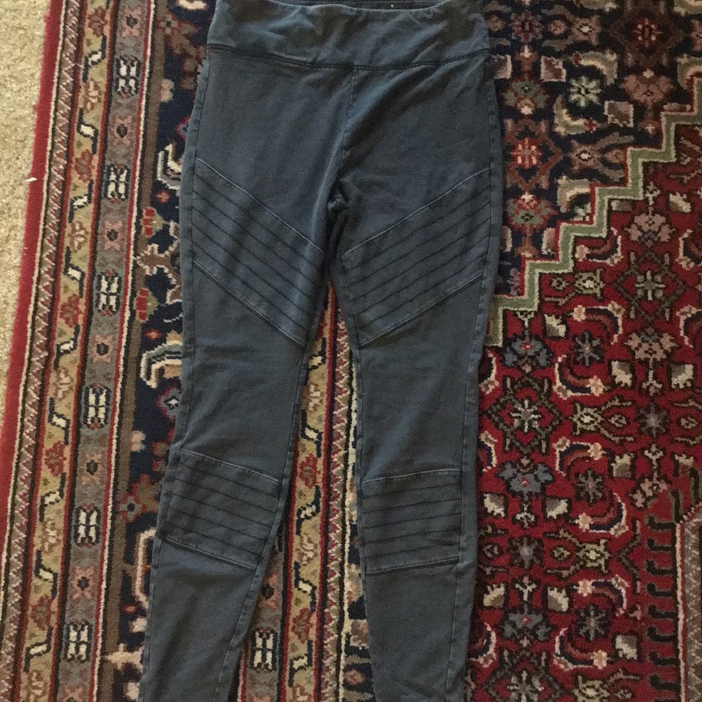 Ribbed Leggings